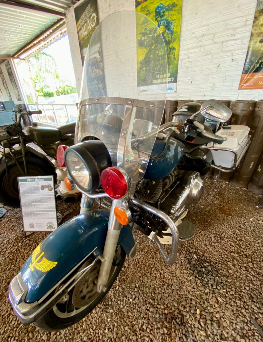 HARLEY-DAVIDSON ROAD KING POLICE