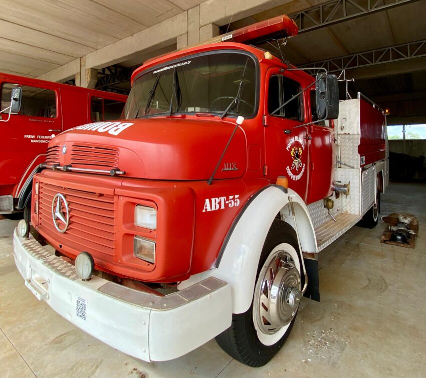 VIATURA BOMBEIRO MERCEDES-BENZ 1113