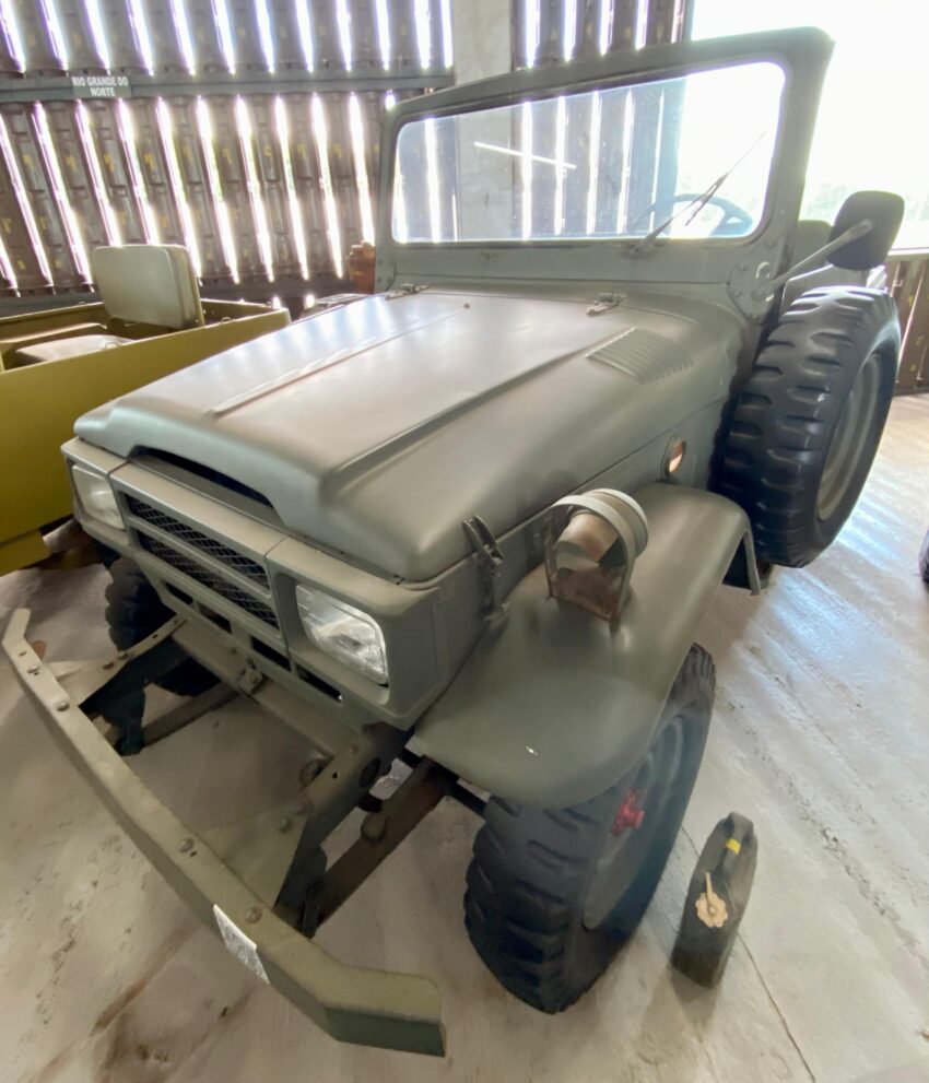 VIATURA JEEP TOYOTA XINGÚ