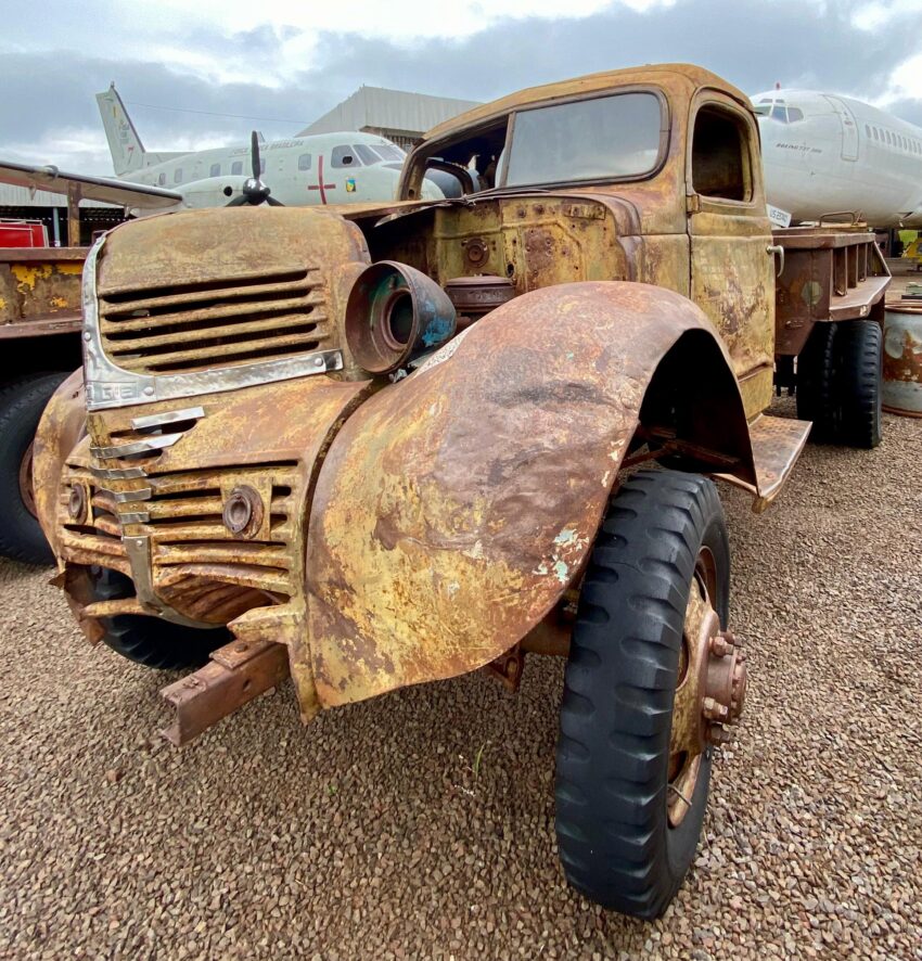 VIATURA DODGE T 203