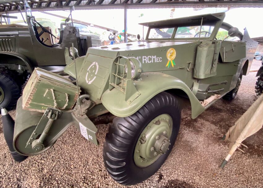 VIATURA SCOUT CAR M3A1